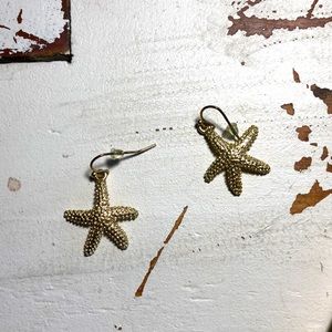 ⭐️Golden Starfish Earrings